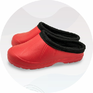 Резиновые сапоги и галоши