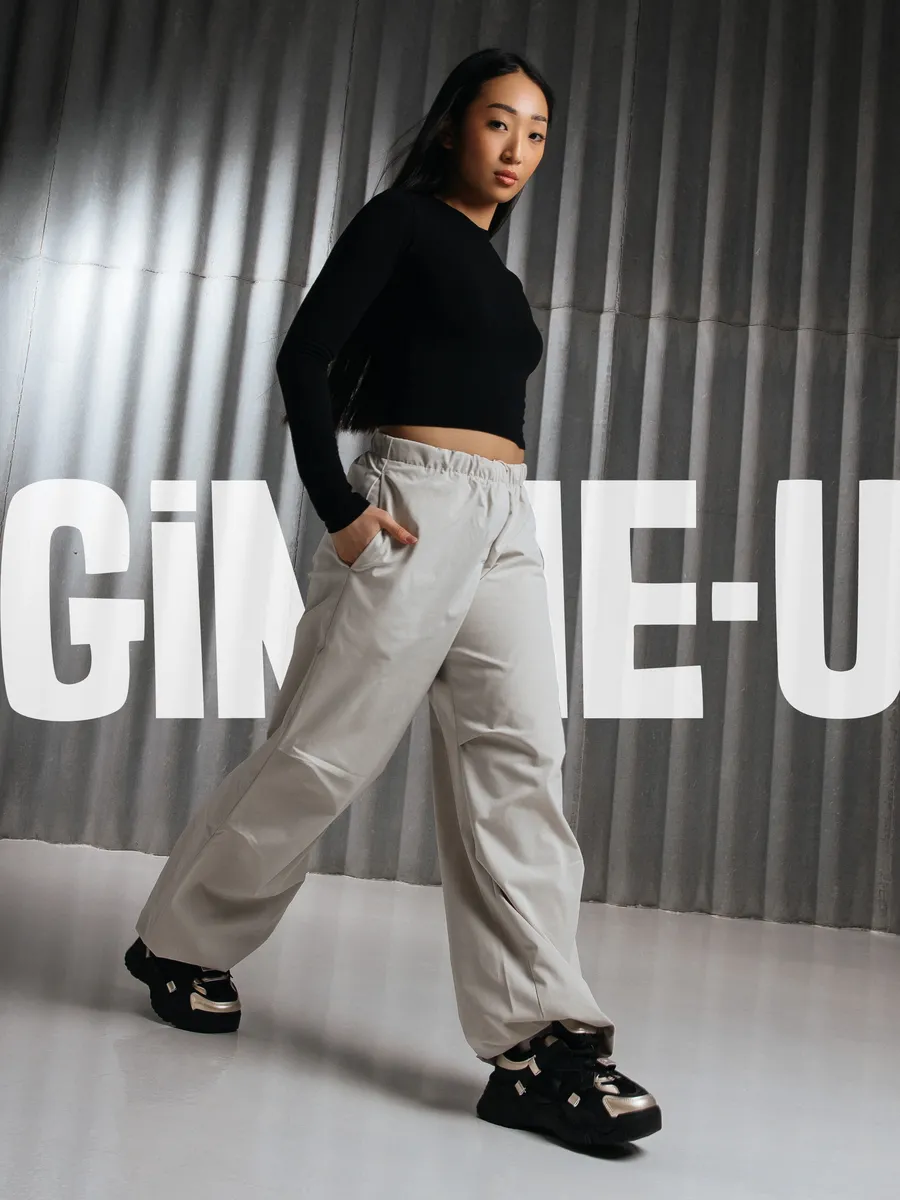 Кроссовки жен. 462-130-01/20 black+gold р.35