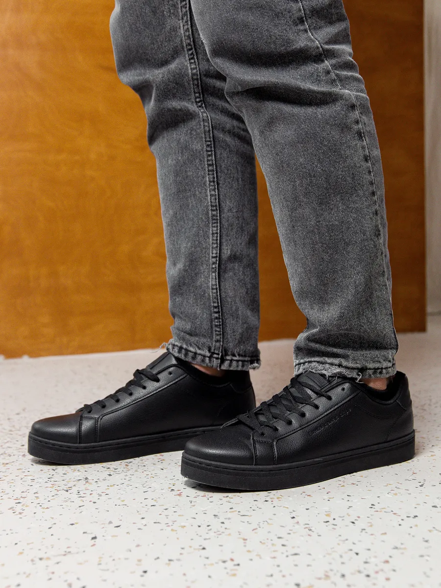 Кроссовки муж. 461-045-01/01 black р.40