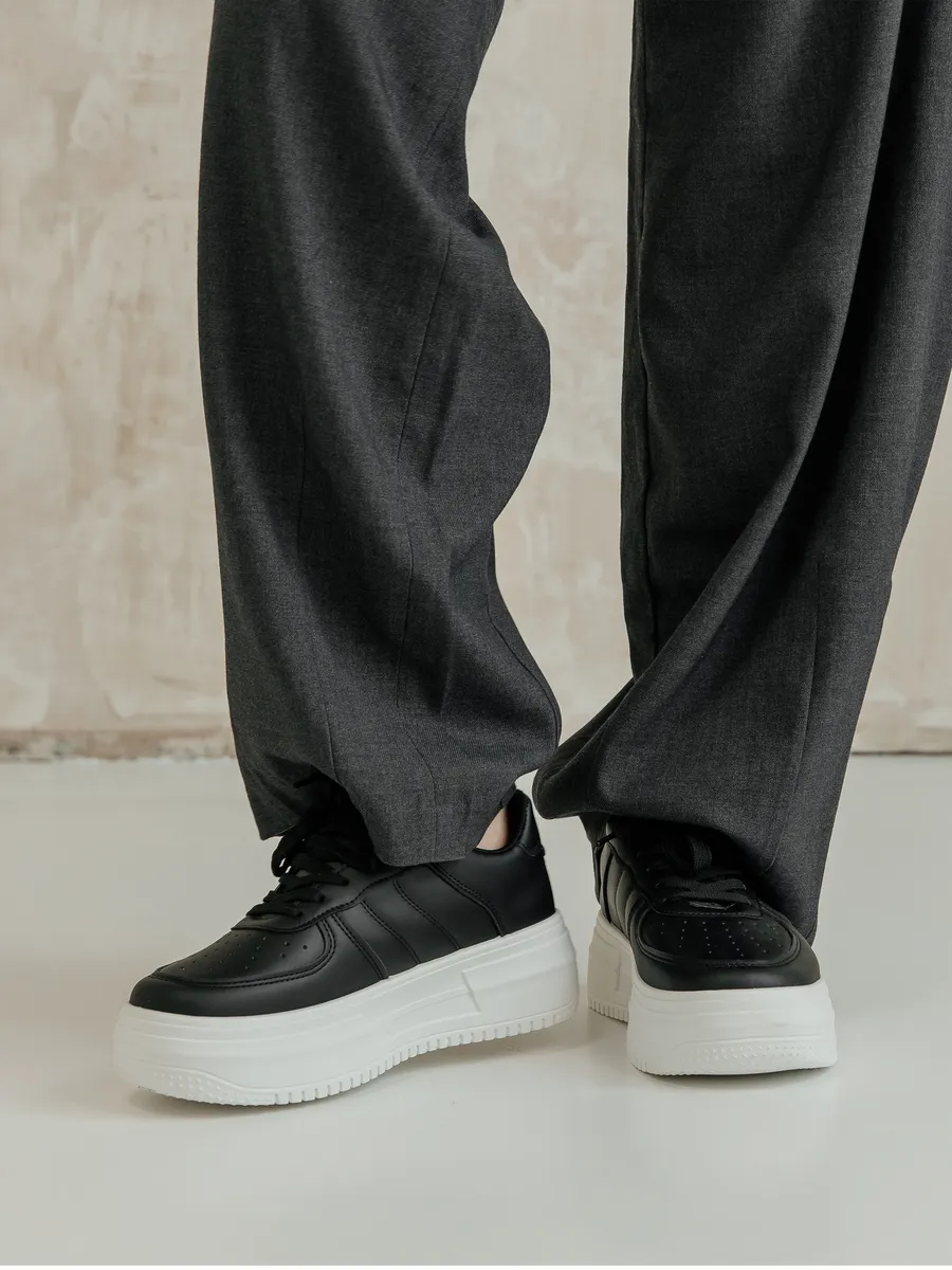 Кроссовки жен. 462-102-10/01 black+white р.34