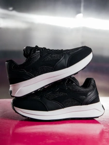 Кроссовки жен. 462-148-10-01 р.34,5 черный