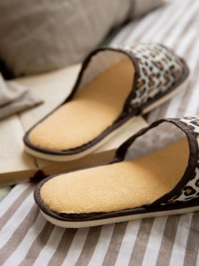 Туфли комнат. жен. А-130-018-11 отк  ( р.36/37)