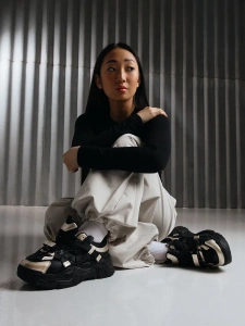 Кроссовки жен. 462-130-01/20 black+gold р.35