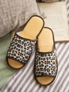 Туфли комнат. жен. А-130-018-11 отк  ( р.36/37)